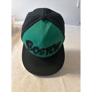 Six Flags Boston Snapback Hat Black Green Contrast Stitching Souvenir Cap 16-03